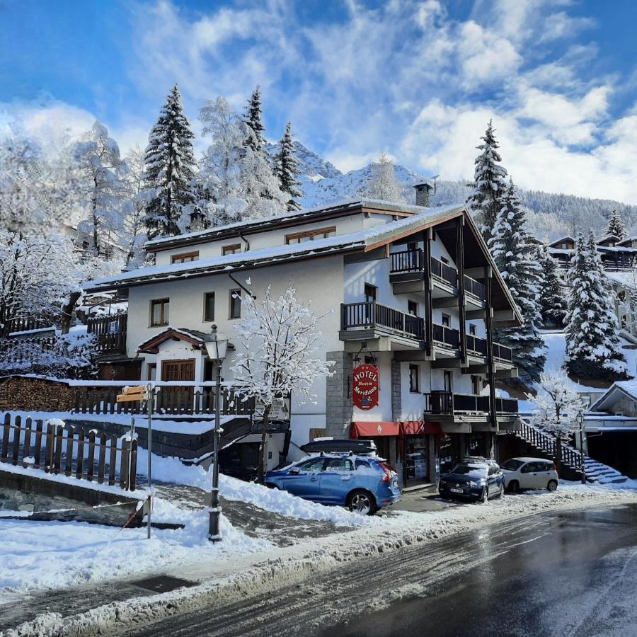 Hotel Meuble Meridiana Valtournenche Dış mekan fotoğraf