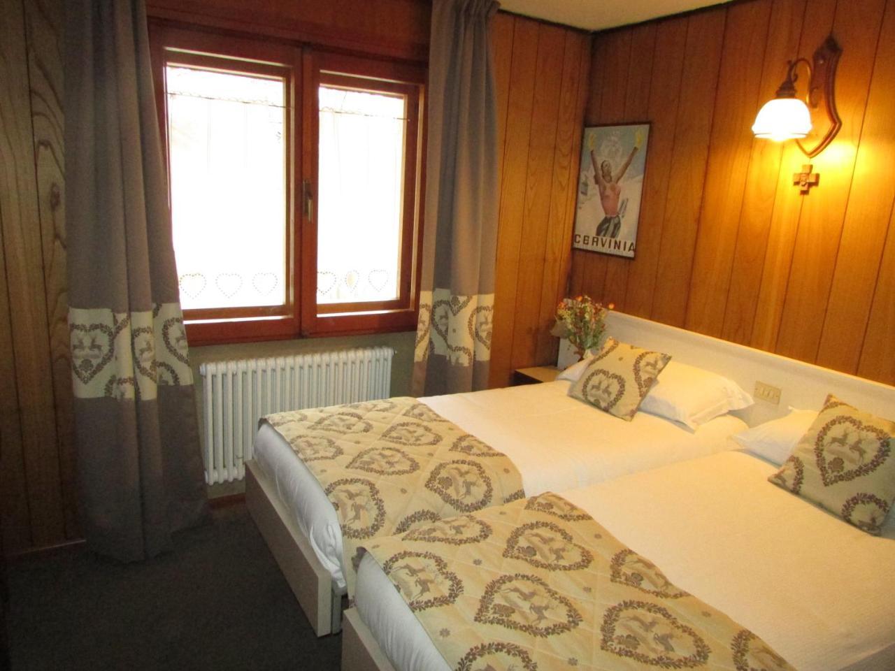 Hotel Meuble Meridiana Valtournenche Dış mekan fotoğraf