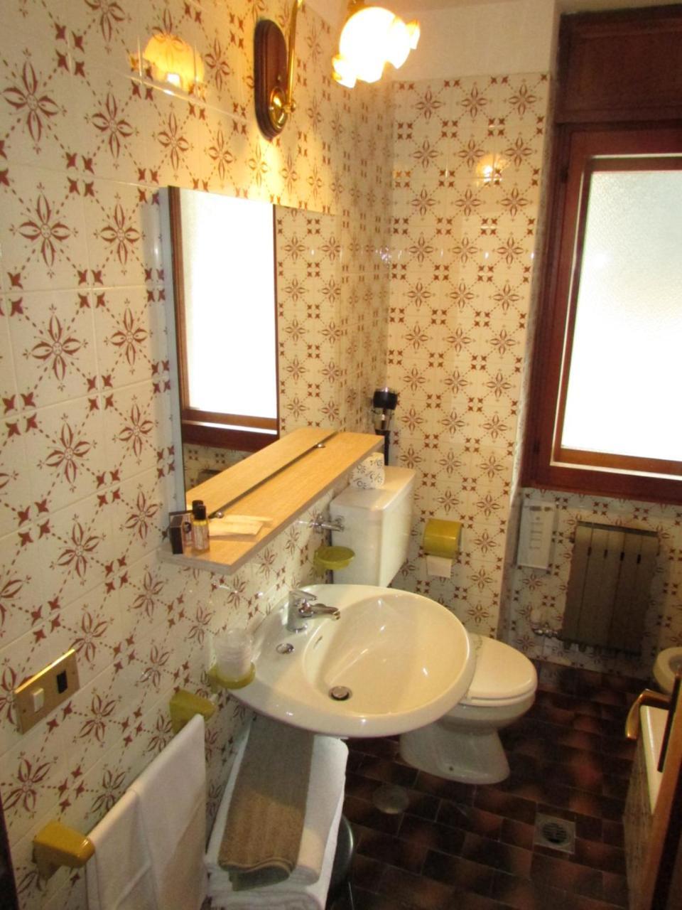 Hotel Meuble Meridiana Valtournenche Dış mekan fotoğraf