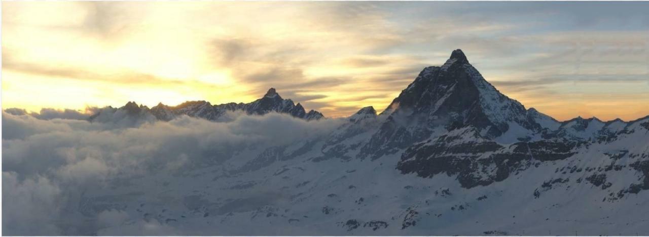 Hotel Meuble Meridiana Valtournenche Dış mekan fotoğraf