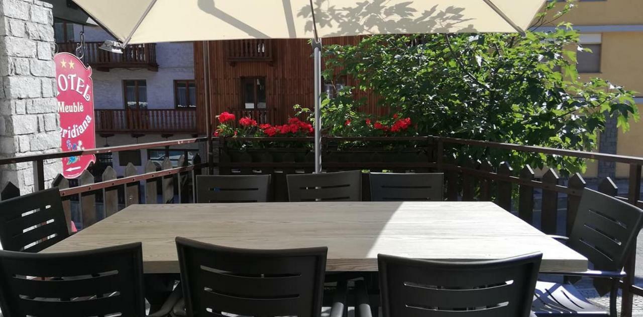 Hotel Meuble Meridiana Valtournenche Dış mekan fotoğraf